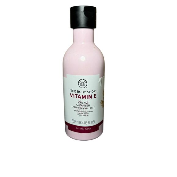 The Body Shop Other - THE BODY SHOP Vitamin E Cream Cleanser – Removes Impurities & Makeup NEW!